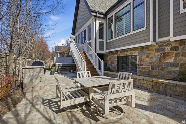 8142 S NEWBURY GROVE LN, Cottonwood Heights, UT 84093