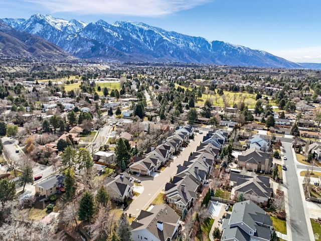 8142 S NEWBURY GROVE LN, Cottonwood Heights, UT 84093