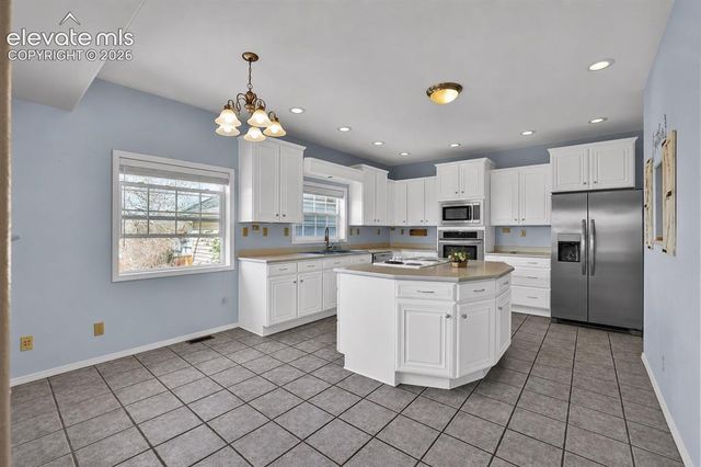 6674 Chantilly Place, Colorado Springs, CO 80922