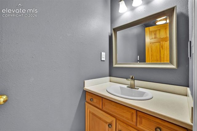 6674 Chantilly Place, Colorado Springs, CO 80922