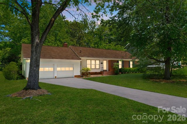 3137 Frederick Place, Charlotte, NC 28210