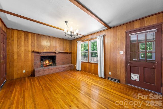3137 Frederick Place, Charlotte, NC 28210