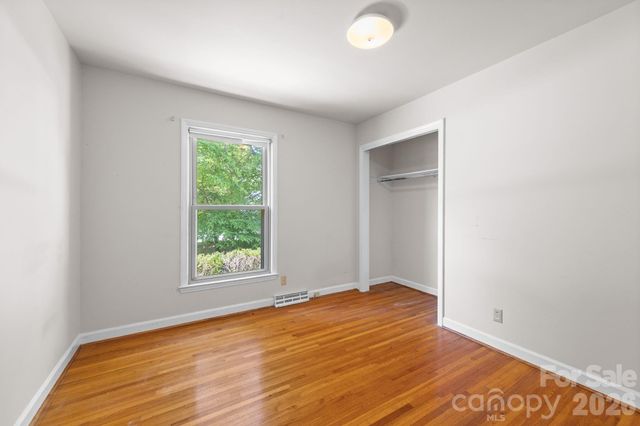3137 Frederick Place, Charlotte, NC 28210
