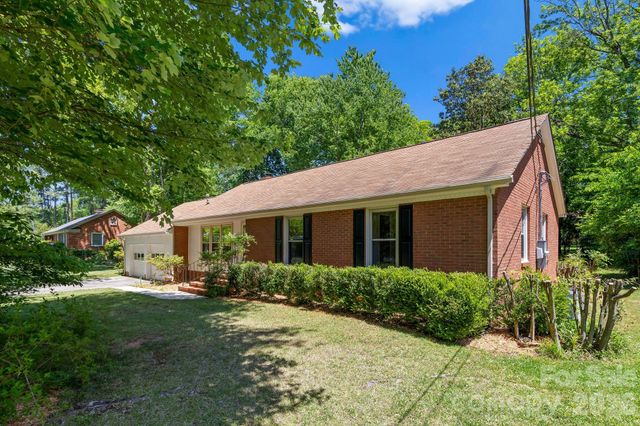 3137 Frederick Place, Charlotte, NC 28210