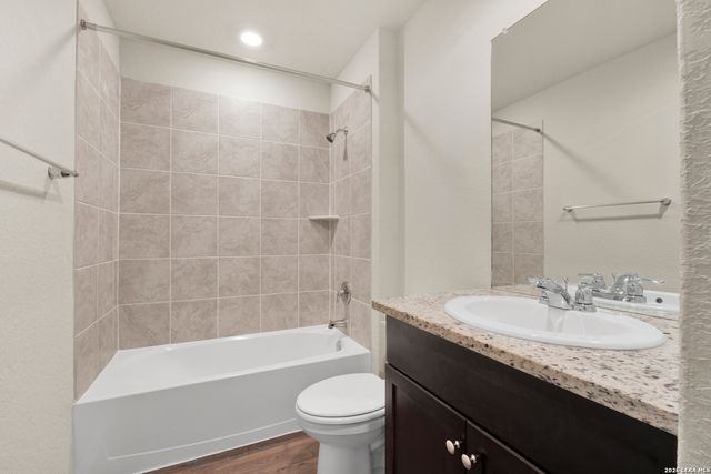 10404 Howgate, San Antonio, TX 78252