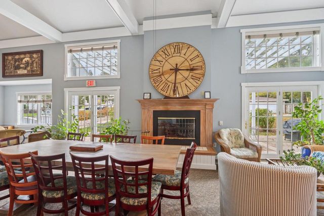 4200 West End ROAD, Lake Geneva, WI 53147