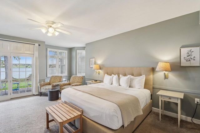 4200 West End ROAD, Lake Geneva, WI 53147