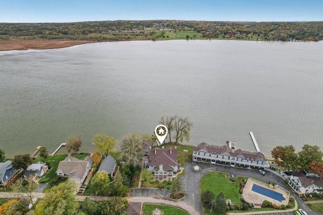 4200 West End ROAD, Lake Geneva, WI 53147