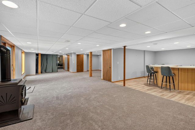 N71W27107 Meadow Wood LANE, Lisbon, WI 53089