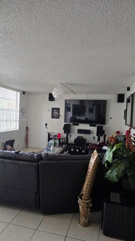 1748 NW 55th Avenue 101, Lauderhill, FL 33313