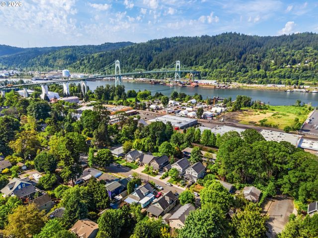 9146 N EDISON St, Portland, OR 97203