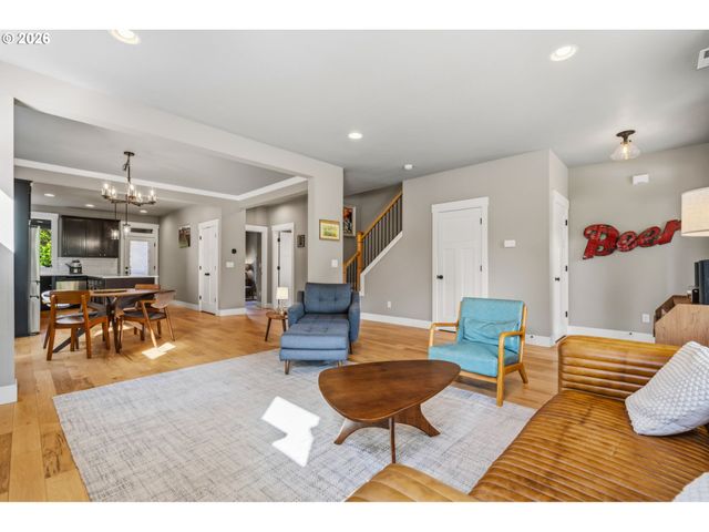 9146 N EDISON St, Portland, OR 97203