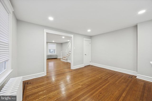 413 CLIFTON AVE, Sharon Hill, PA 19079