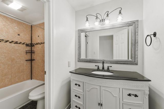 12013 Naughton Street, Houston, TX 77024