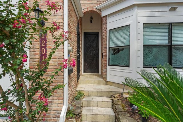 12013 Naughton Street, Houston, TX 77024