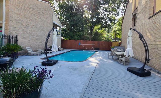 12013 Naughton Street, Houston, TX 77024