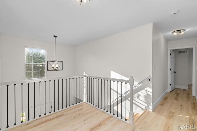 7264 Crystal Lake Court, St Louis, MO 63129