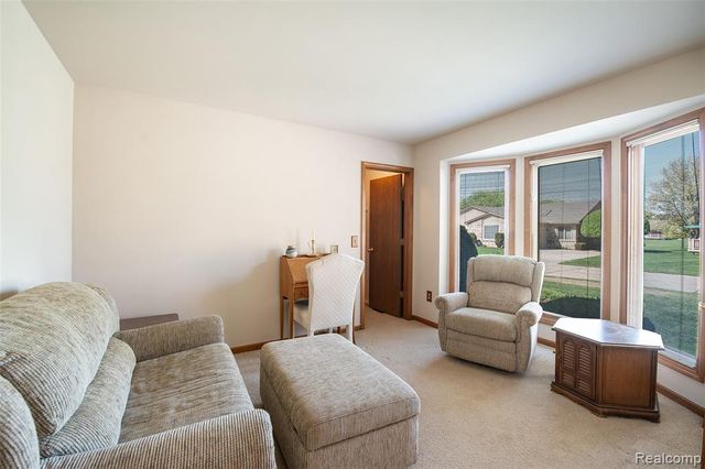 41308 Fortuna Drive 86, Clinton Township, MI 48038