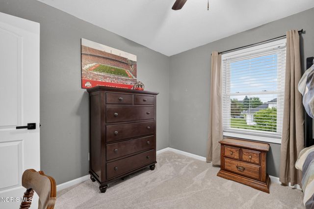 1628 Ridge Cross Road, Perrysburg, OH 43551