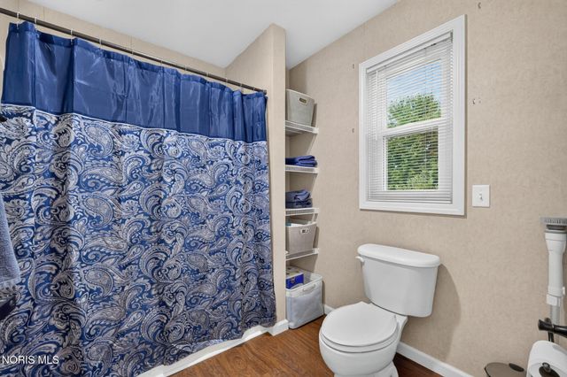 1628 Ridge Cross Road, Perrysburg, OH 43551