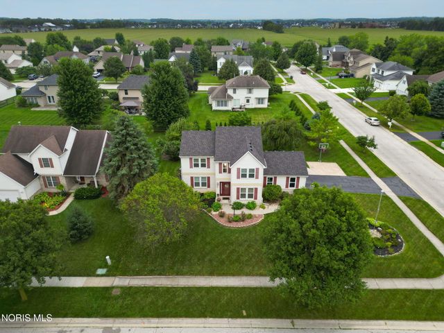 1628 Ridge Cross Road, Perrysburg, OH 43551
