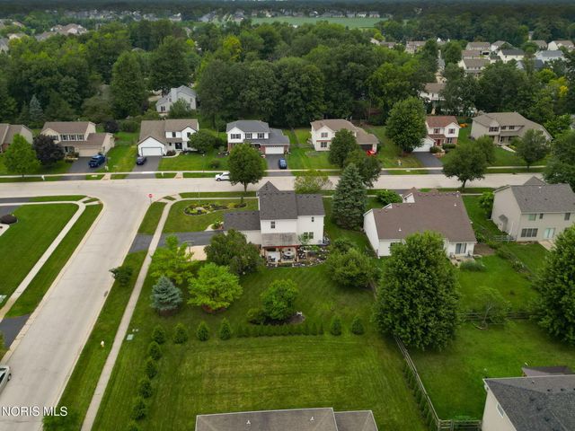 1628 Ridge Cross Road, Perrysburg, OH 43551