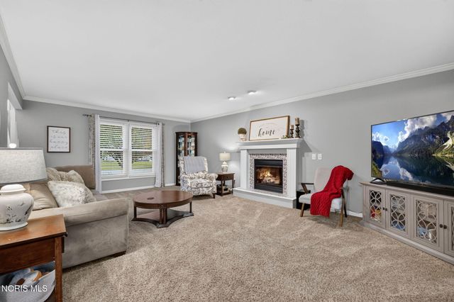 1628 Ridge Cross Road, Perrysburg, OH 43551