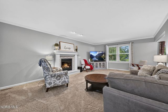 1628 Ridge Cross Road, Perrysburg, OH 43551