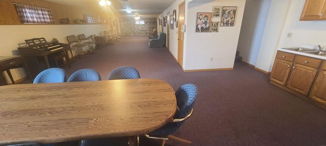 404 E Maple Street, Monona, IA 52159