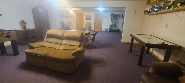 404 E Maple Street, Monona, IA 52159