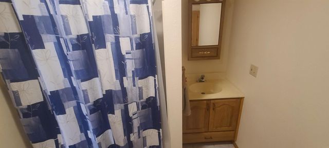 404 E Maple Street, Monona, IA 52159