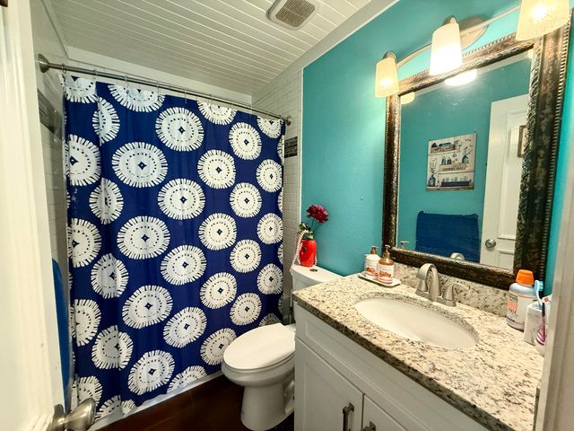 201 Armstrong Circle, Panama City Beach, FL 32413