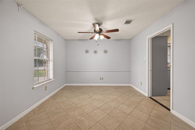 2107 Old Alvin Road, Pearland, TX 77581