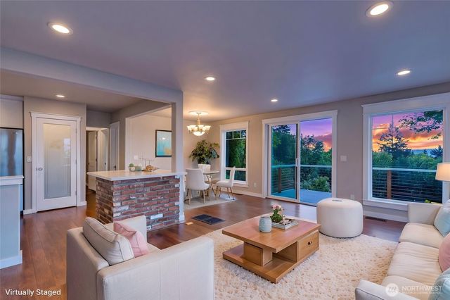 501 11 Street, Mukilteo, WA 98275
