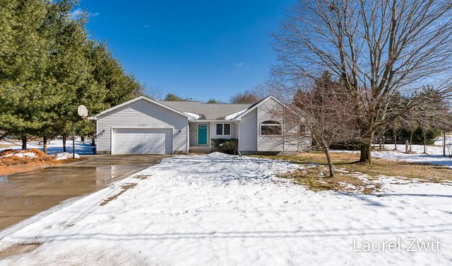 1125 Warner Street, Whitehall, MI 49461