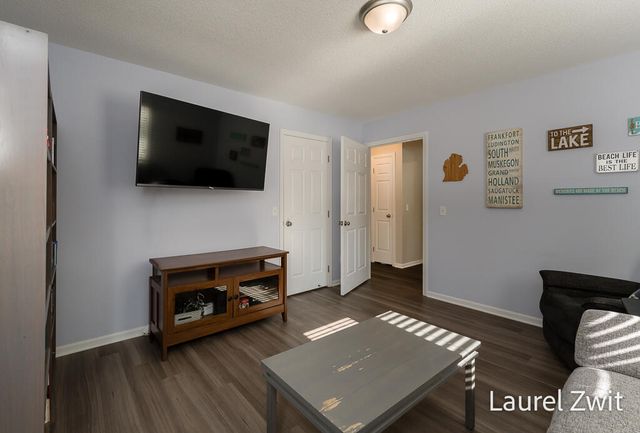 1125 Warner Street, Whitehall, MI 49461