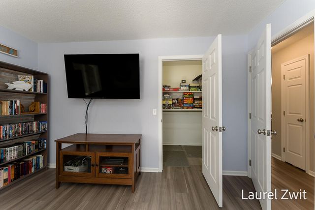 1125 Warner Street, Whitehall, MI 49461