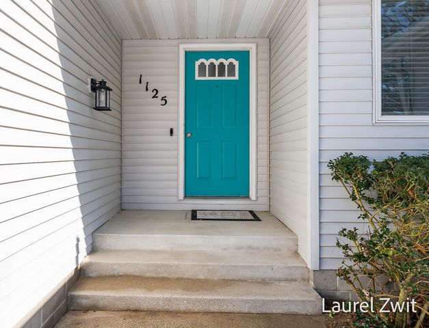 1125 Warner Street, Whitehall, MI 49461