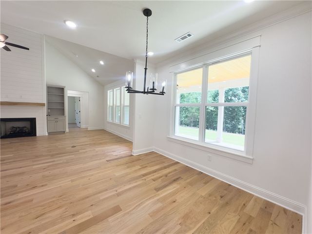 24 Roxburgh Drive, Bella Vista, AR 72715