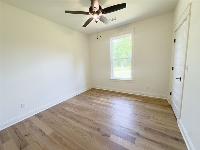 24 Roxburgh Drive, Bella Vista, AR 72715
