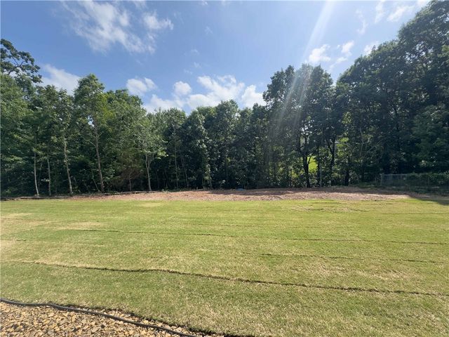 24 Roxburgh Drive, Bella Vista, AR 72715