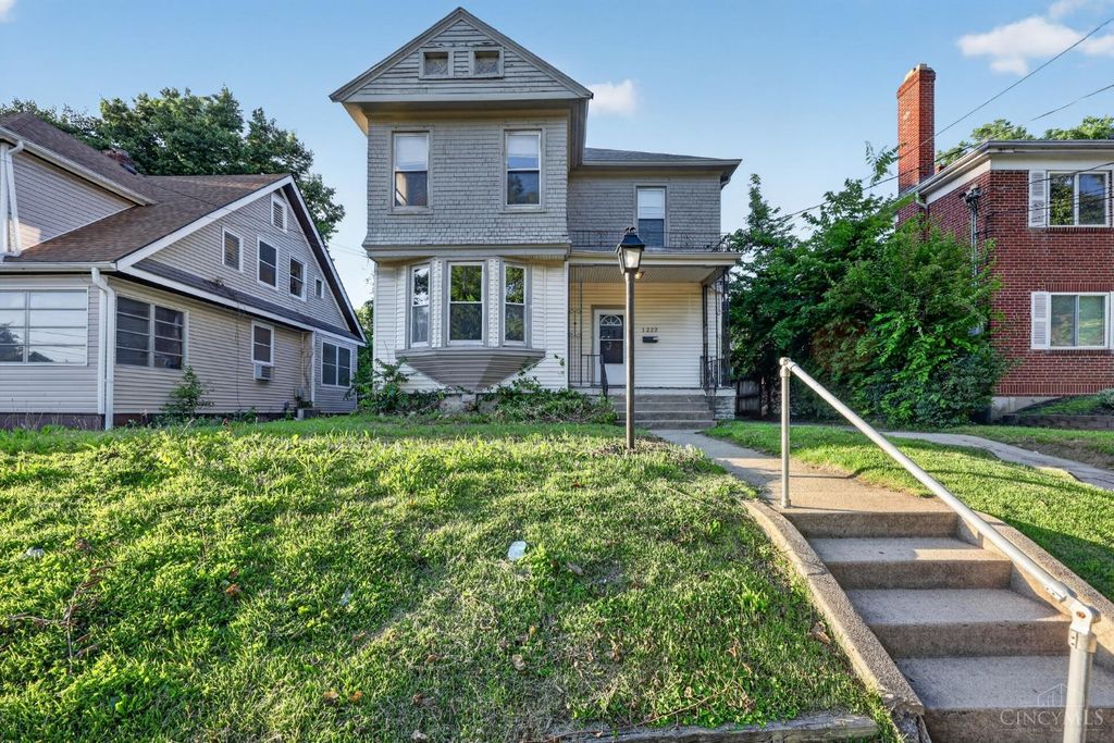 1222 Franklin Avenue, Cincinnati, OH 45237