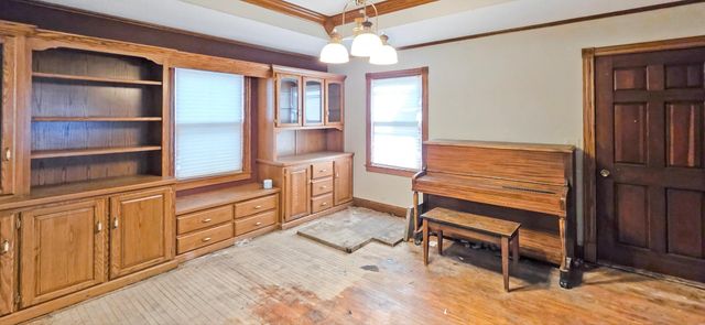 210 Delaware Avenue, Adrian, MN 56110