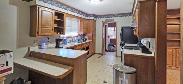 210 Delaware Avenue, Adrian, MN 56110