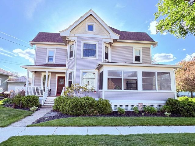 104 W Church Street, Belleville, WI 53508