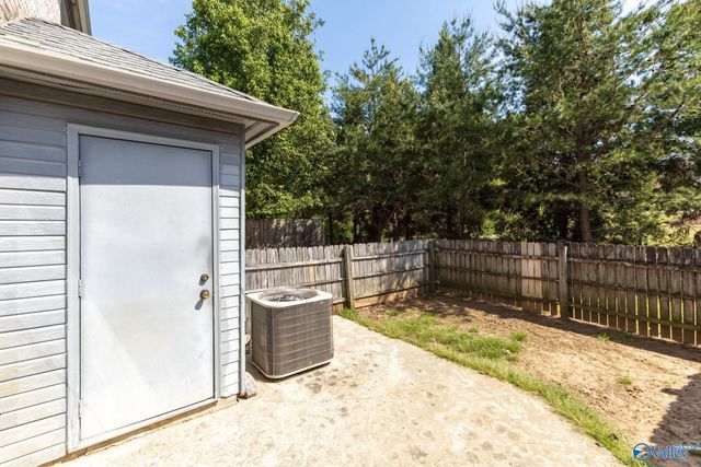 220 Marinawoods Drive A, Huntsville, AL 35803