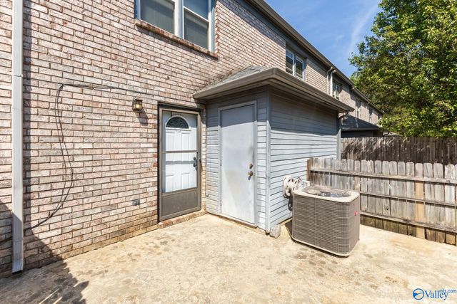 220 Marinawoods Drive A, Huntsville, AL 35803