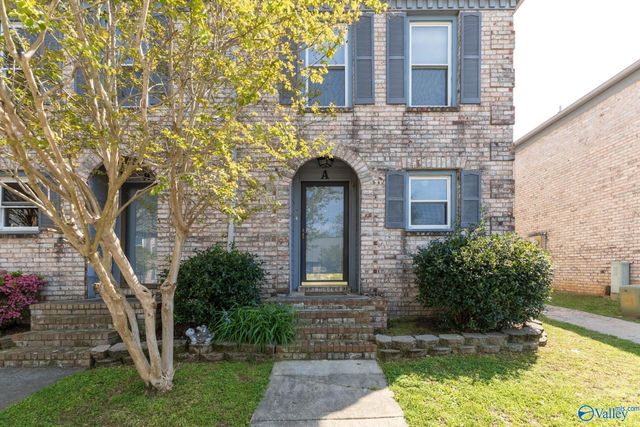 220 Marinawoods Drive A, Huntsville, AL 35803