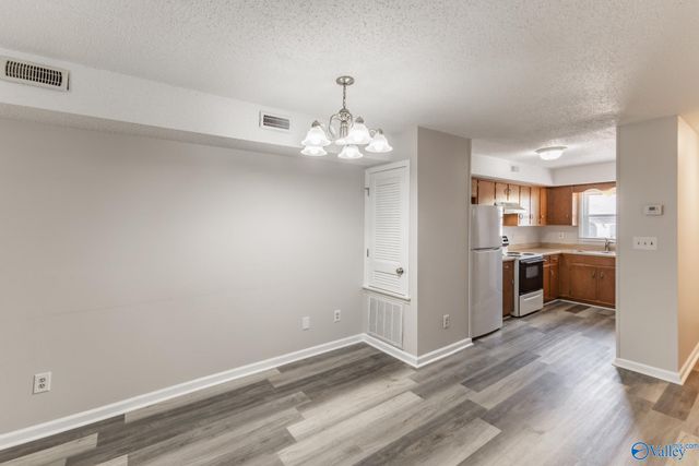 220 Marinawoods Drive A, Huntsville, AL 35803