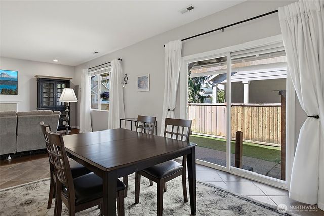 26249 241st Place SE, Maple Valley, WA 98038